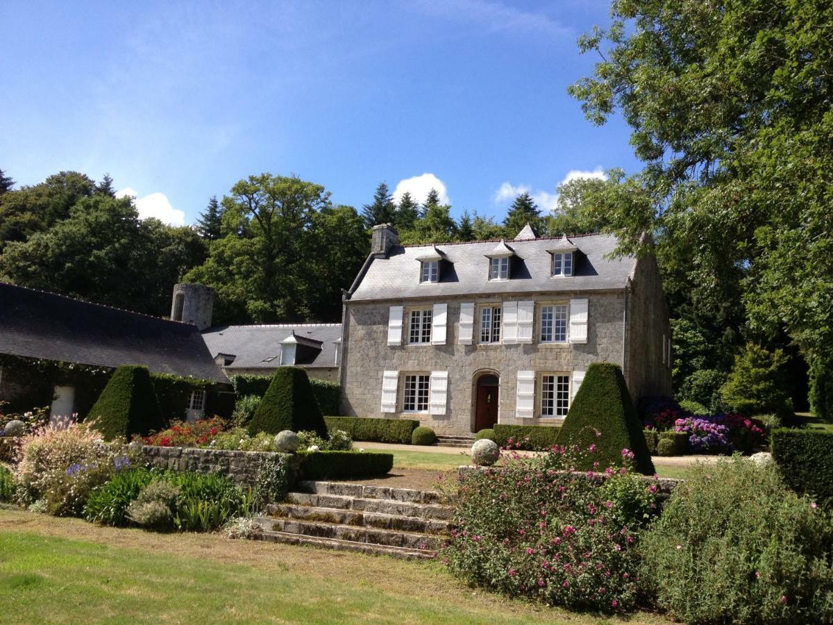 Manoir Tregont Mab Bed & Breakfast Quimper Exterior photo