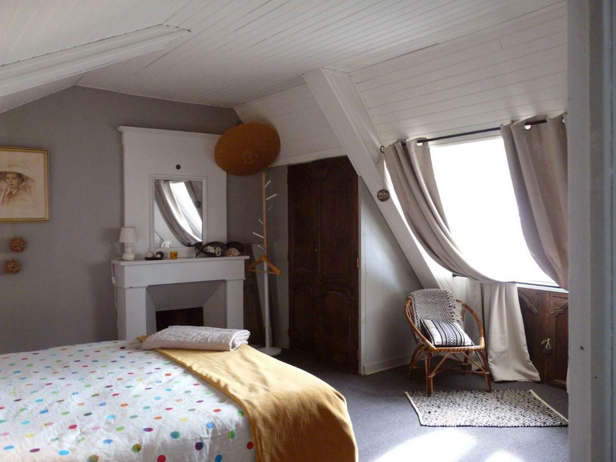 Manoir Tregont Mab Bed & Breakfast Quimper Exterior photo